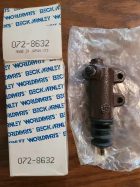 072-8632 Beck Arnley Clutch Slave Cylinder Nos