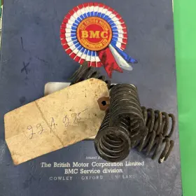 22a275 Bmc Mini Cooper And S 1959-1964 Nos Clutch Spring/set Of 6 997 998 1071cc