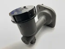 350104 Carquest Clutch Master Cylinder For 1997-06 Jeep Wrangler 97-01 Cherokee #2