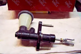 31410-12221 Eagle Clutch Master Cylinder 31410 12221 Fits Toyota Corolla 1988-89 Japan N/o/s