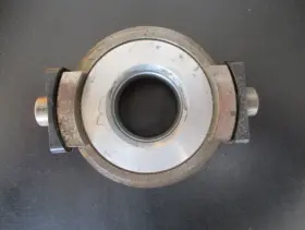901-116-081-11 Fichtel & Sachs 90111608111 Used Porsche 911 912 914 914-6 Clutch Throw-out Bearing With Guides #2