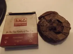 C0tz-7580-a Fomoco Cotz-7580-a New Nos Ford Clutch Release Bearing #2