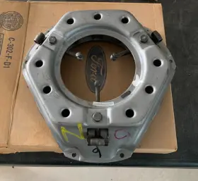 B6c-7563-a Fomoco Ford Nos 1956-1962 Truck F100-250 272 292 10.5 Inch Clutch Pressure Plate
