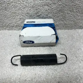 C3dz-7523 Ford 1965 1967 1968 Mustang Cougar Clutch Rod Retracting Spring -