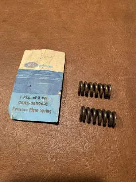 C5az-3d596-c Ford Nos Pair Of Pressure Plate Springs
