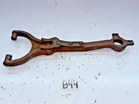 D9ht-7515-da Ford Oem Genuine Clutch Fork B44