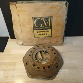3758681 Gm 1956 - 1961 Chevy Truck Clutch Cover And Pressure Plate Assy Nos Oem
