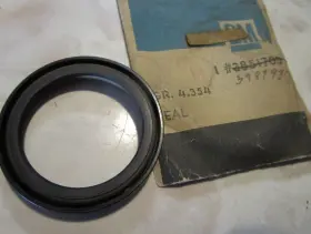 3987937 Gm Nos 4 Spd Clutch Gear Bearing Oil Seal 1985-1988 Chevrolet Truck 1968-72 Blazer #3