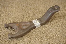 3820008 Gm Chevrolet Nos 1963 Corvette Only Clutch Release Fork # Z06 Split Window 63