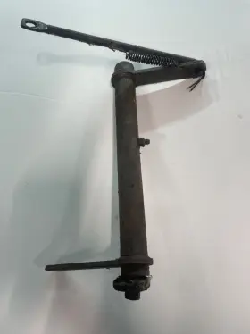 3888279 Gm General Motors Chevrolet Genuine Oem 68-81 Corvette C3 Clutch 4 Speed Bellhousing Z-bar Crossover Shaft Transmission