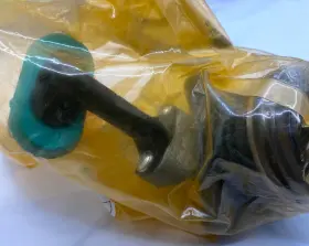4142124360 Hyundai Genuine Parts Cylinder Assy-com Free Shipping