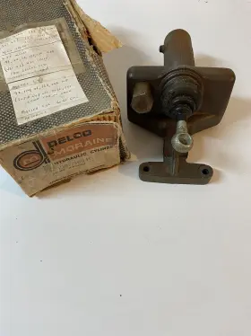 Cm3934725 Ibc Nos Delco Moraine Clutch Master Cylinder 29962c Ff42089 Brake Chevy 60 - 61 Gmc