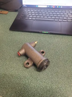 4252-387 Jaguar New Clutch Slave Cylinder