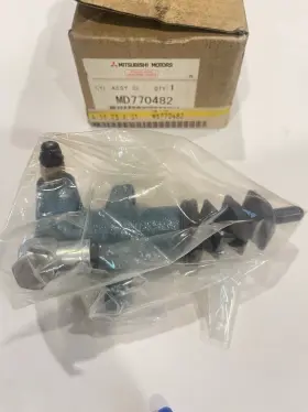 Md770482 Mitsubishi New Genuine 91-99 3000gt Clutch Slave Cylinder Assembly