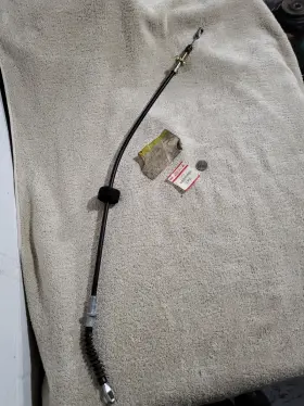 Mopar 740993022534 Nos Oem Clutch Cable Fits 1979-1986 Dodge D50 1986 Mitsubishi Part New