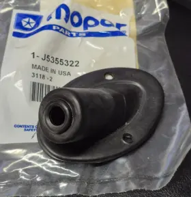 J5355322 Mopar 1976-1986 Jeep Cj5 Cj7 Scrambler 4.2l 5.0l Nos Clutch Rod Boot