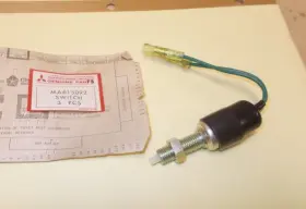 Ma615092 Mopar/mitsubishi Nos Clutch Switch 1971-72 Dodge Colt