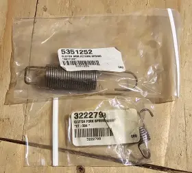 16919.14 Omix-ada Clutch Fork Outer And Inner Spring Set Pn 5351252 322799 For Jeep Cj 1972-1986