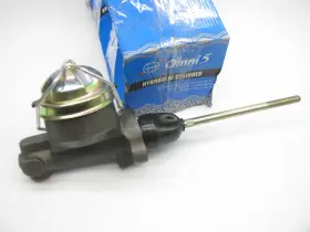 Pcma36153 Omni5 International Harvester M1100 S1723 S1724 S1823 S1853 Clutch Master Cylinder