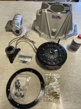 10039891 Quarter Master Bellhousing Kit 7.25 Inch V-drive 3disc 26 Spline