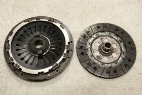 964.116.028.03 Sachs 964.116.027.03 1989-1998 Porsche 911 964 993 Clutch Assembly With Pressure Plate