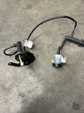 21120536 Saturn Clutch Slave Cylinder Master And Line Kit #3