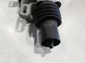 418.mb4g08 Smart 2008 Fortwo - Clutch Slave Cylinder Assembly Oem #3