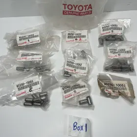 90250-10052 Toyota New 1969-1977 Land Cruiser Dowel Clutch Housing Pin Oem