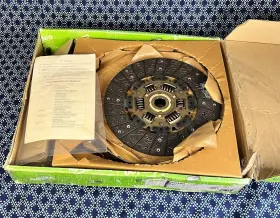 Valeo 680175469170 Oem Clutch Kit For Cat Nissan Frontier Pathfinder Le Se Xe 3.3l V6
