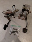 95-04 Toyota Tacoma 2.4L Oem Clutch & Brake Pedal Assembly W/ Master. Fixed Price $249.69.