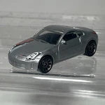Matchbox Nissan 350Z Nismo Coupe 1:61 Metalflake Silver Diecast Car MB611. Fixed Price $17.00.