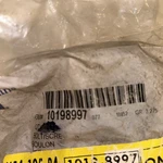 New Gm Oem 10198997 Bolt. Lot Of 10.. Fixed Price $35.00.