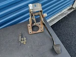 95-04 Toyota Tacoma Brake Pedal Assembly & Hardware Manual 5SPD Mt 4RUNNER SR5. Fixed Price $100.00.